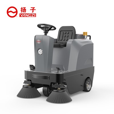 不同型號(hào)的多功能掃地車(chē)有什么區(qū)別