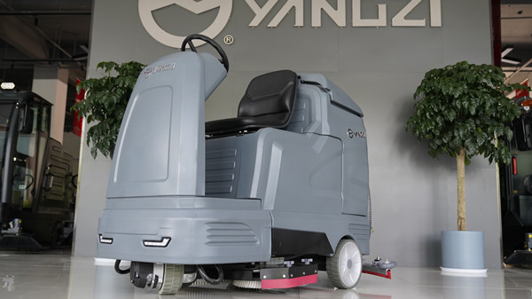 不同型號洗地機都有什么作用？