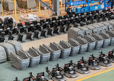 全自動洗地機(jī)污水箱長時(shí)間不清理有哪些影響