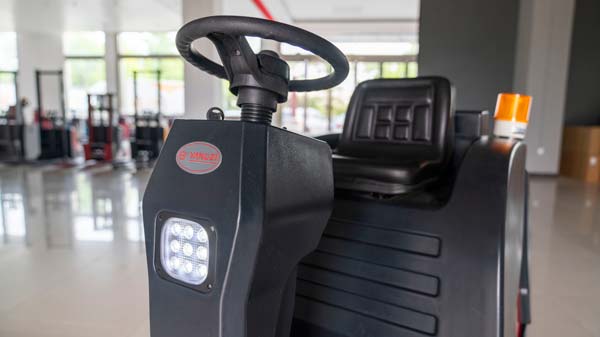 揚(yáng)子洗地機(jī)需要多少錢？